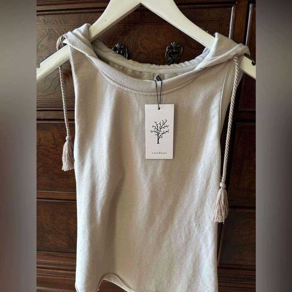 Unbranded Women's Tan and Grey Vest